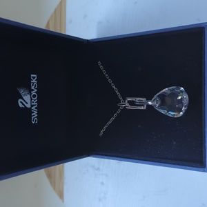 Swarovski Parallele Necklace